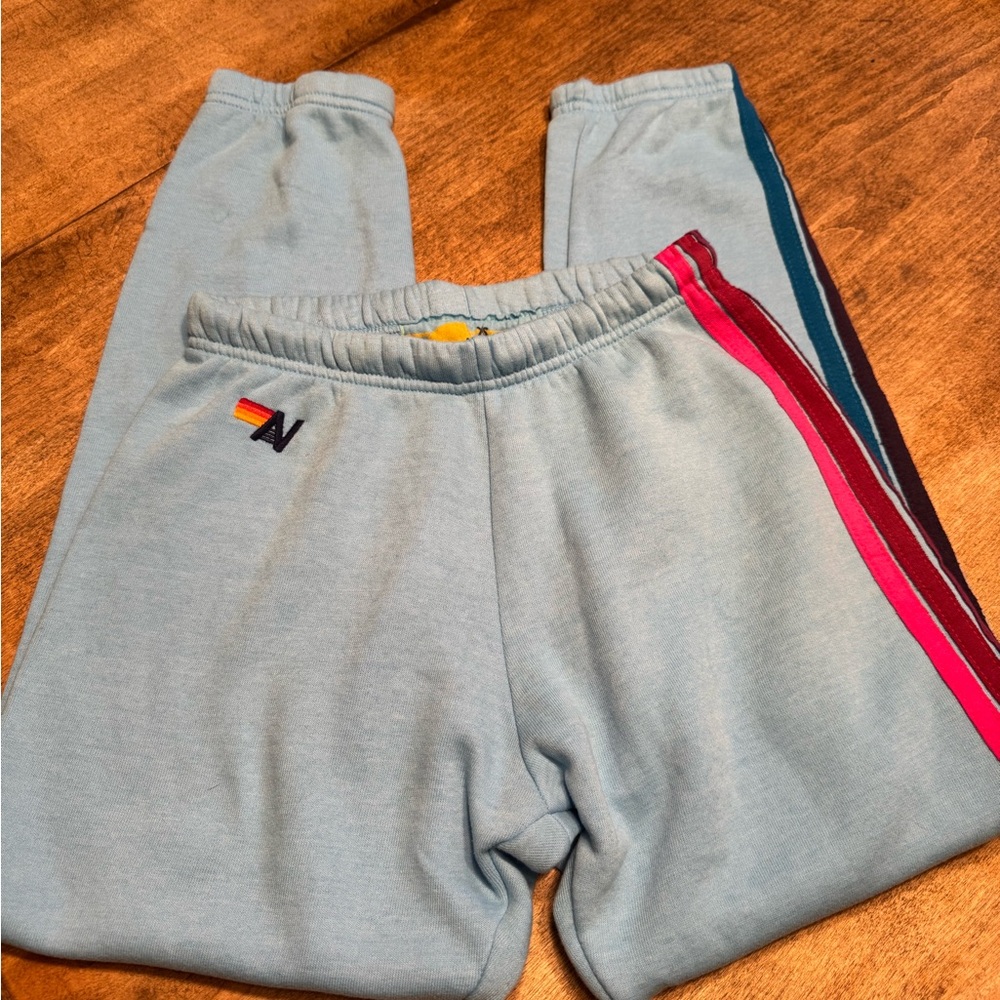 Aviator Nation Women’s Size X-Small 5 stripe jogger style sweats!